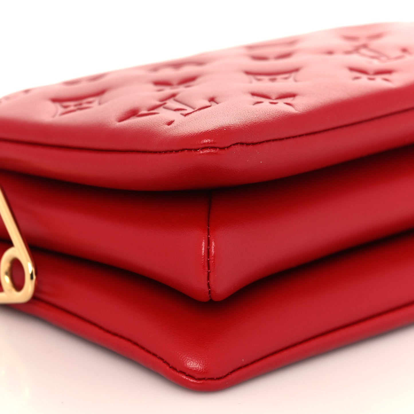 Mother of Pearl Lambskin Embossed Monogram Coussin BB Red Green