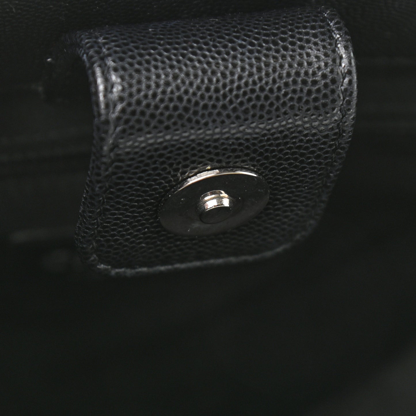 Caviar Quilted My Everything Large Shopping Tote Black
