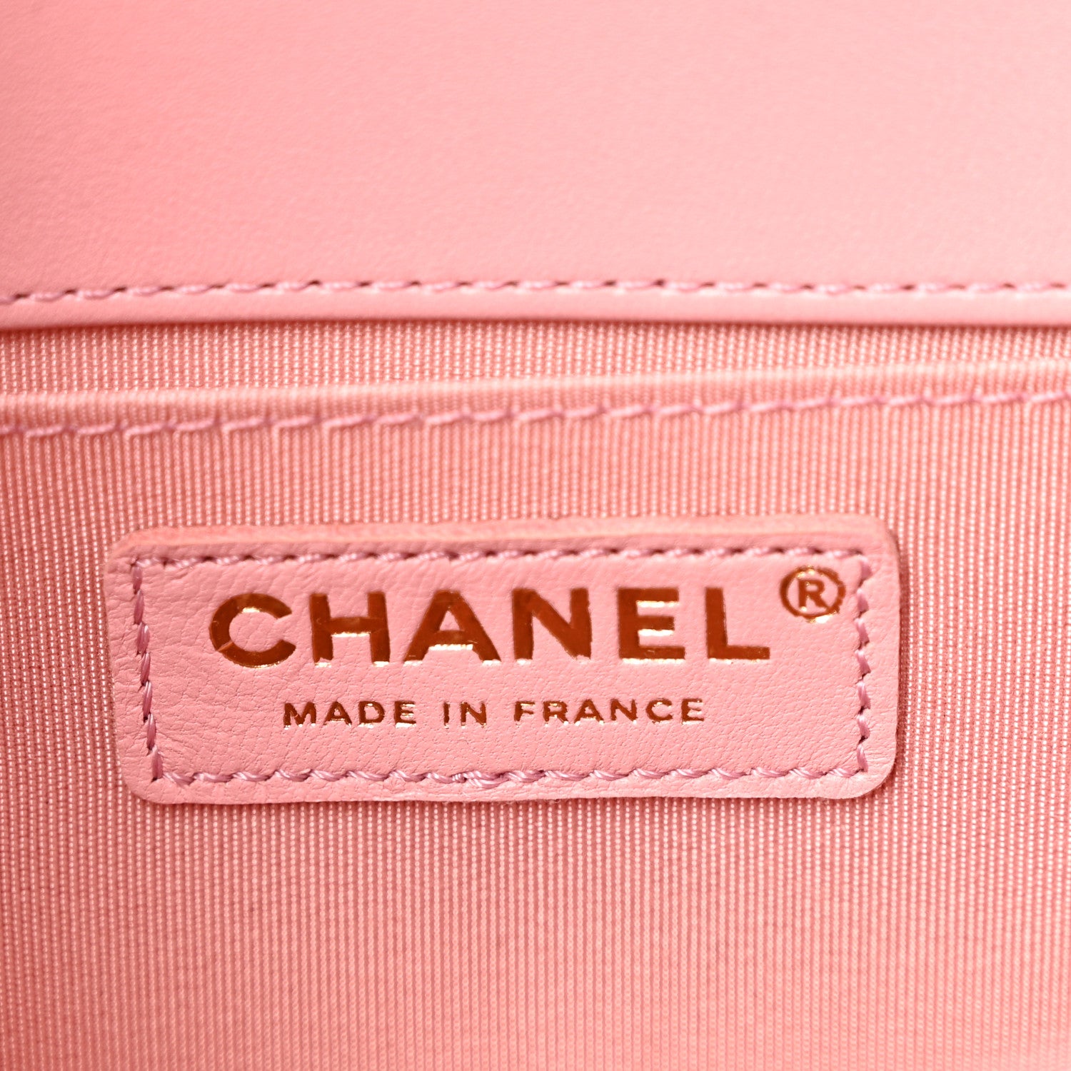 Chanel Iridescent Tweed Lambskin Medium Boy Flap Pink 1829379