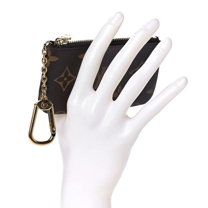 Louis Vuitton Monogram Key Pouch 2 of 7