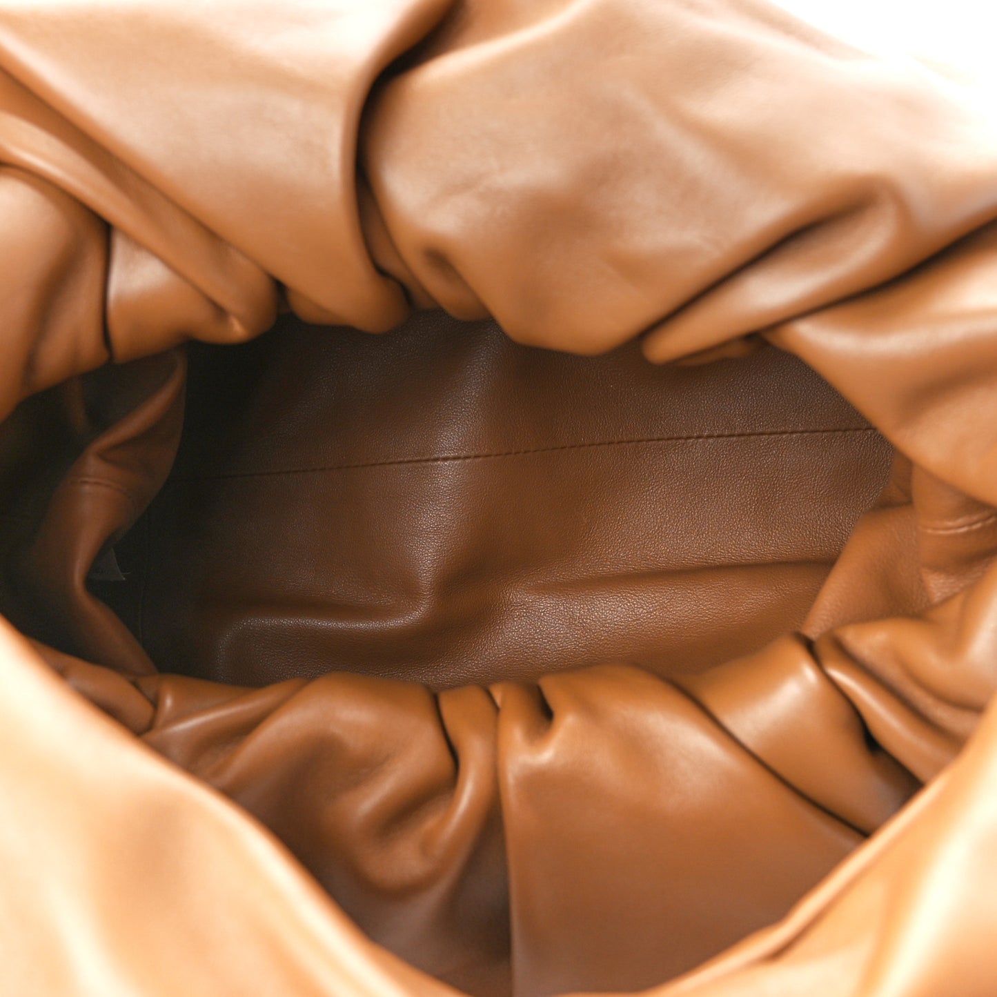 Smooth Butter Calfskin Small The Shoulder Pouch Cammello