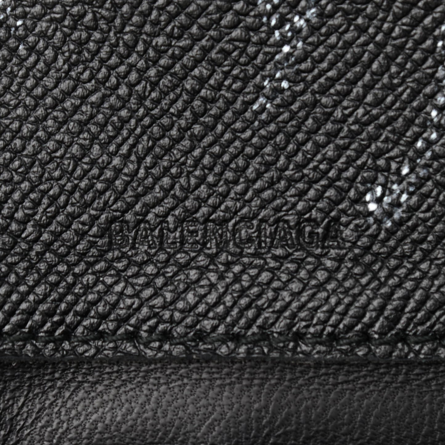 Calfskin Graffiti BB Chain Wallet Black Multicolor