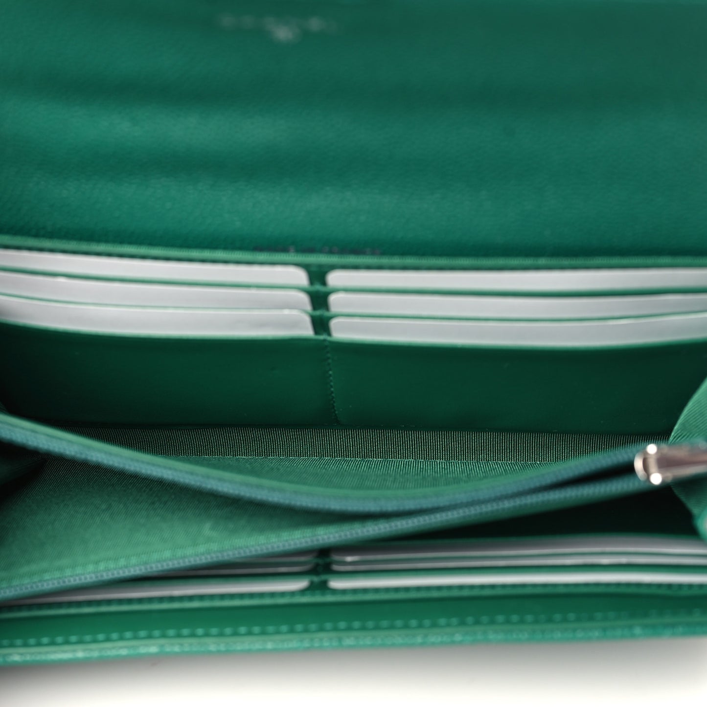 Caviar Quilted Large Gusset Flap Wallet Green