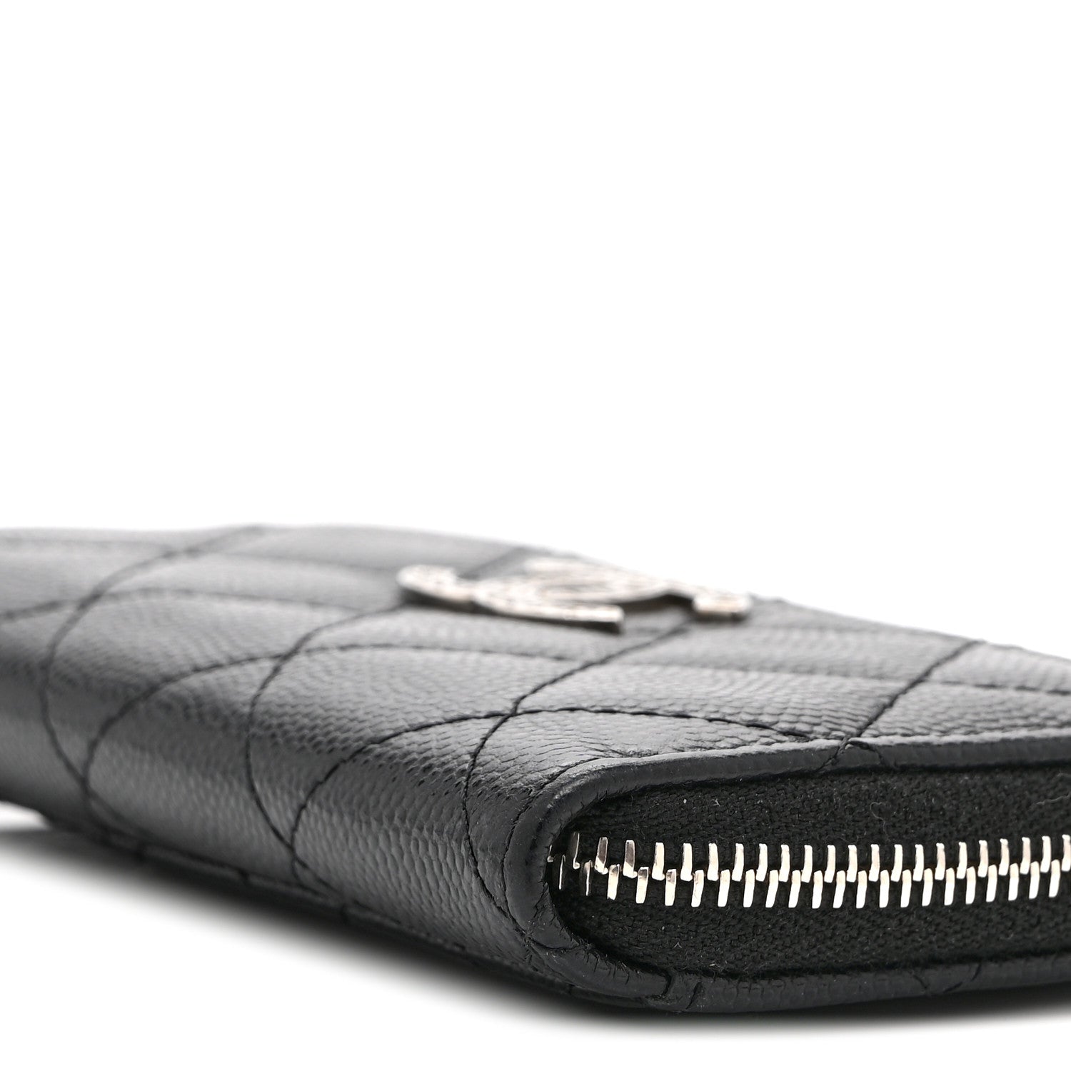 Chanel Caviar Quilted CC Logo Zip Around Card Holder Black 9 of 10