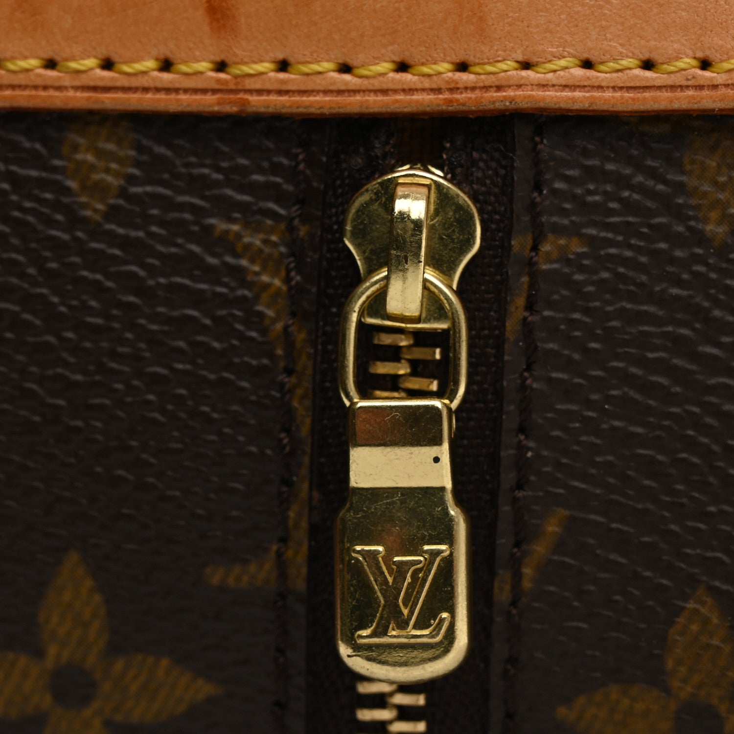 Louis Vuitton Monogram Eole 60 17 of 23