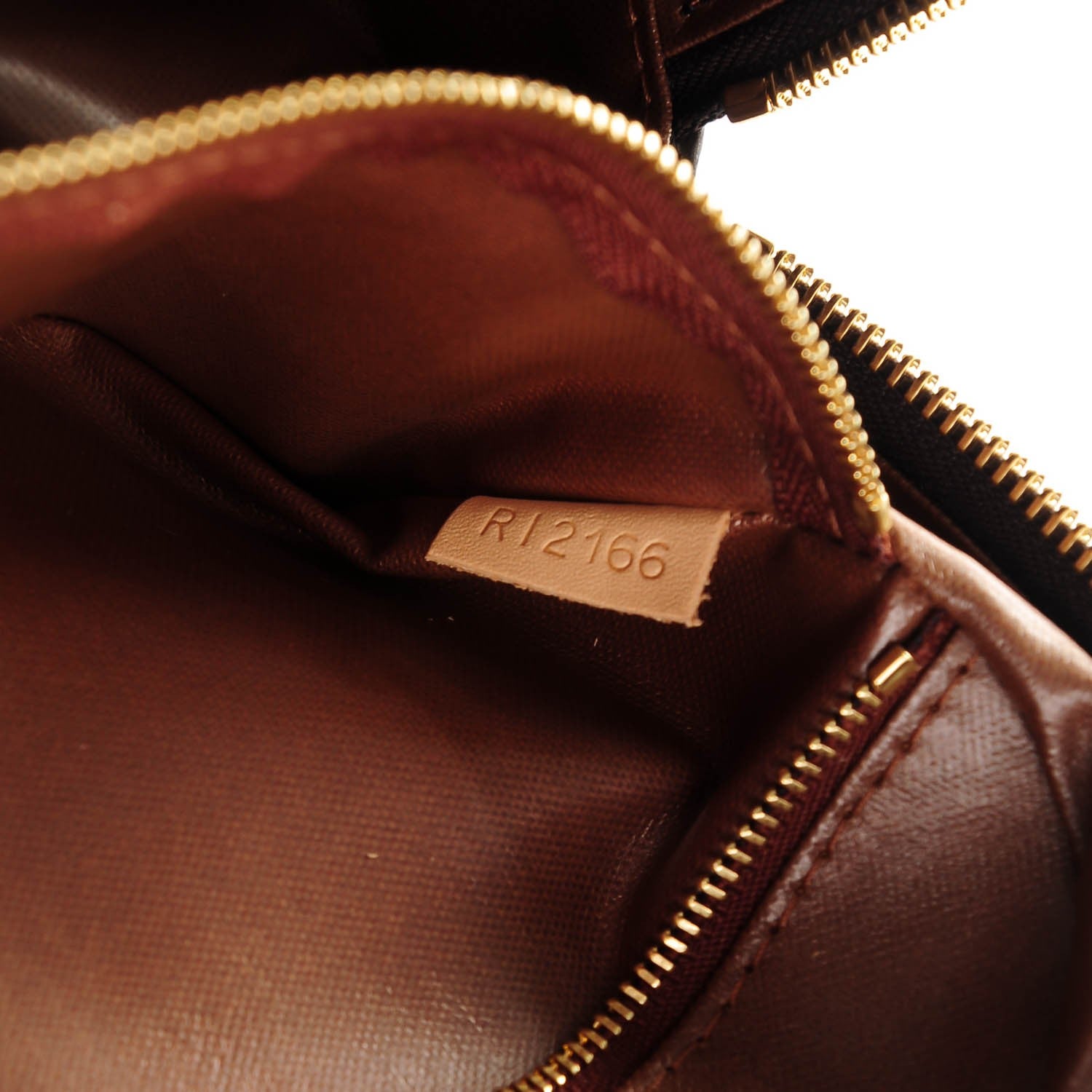 Louis Vuitton Monogram Toiletry Bag 25 7 of 7