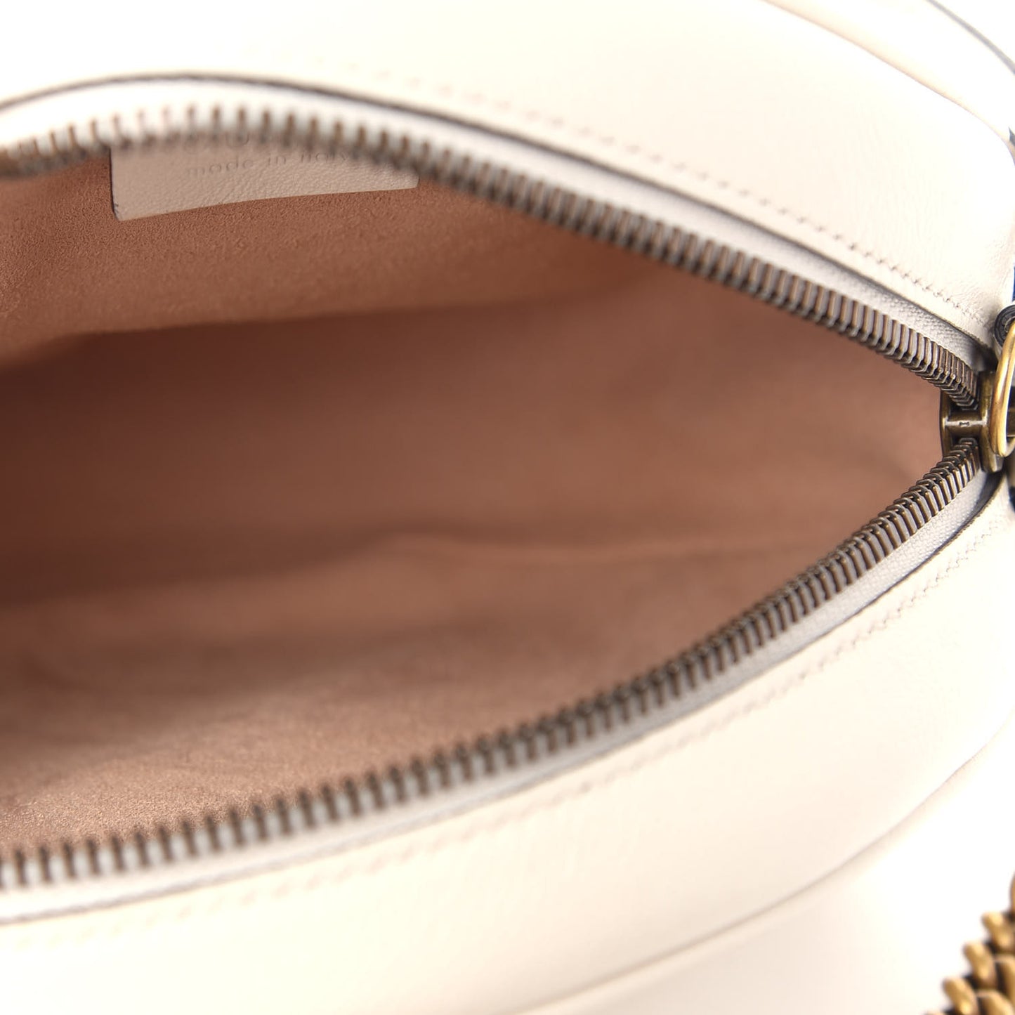 Calfskin Matelasse Mini GG Marmont Round Shoulder Bag White