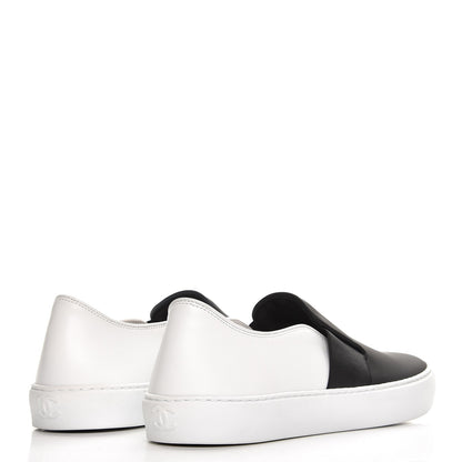 Chanel Calfskin Slip On Sneakers 38 White Black 5 of 10