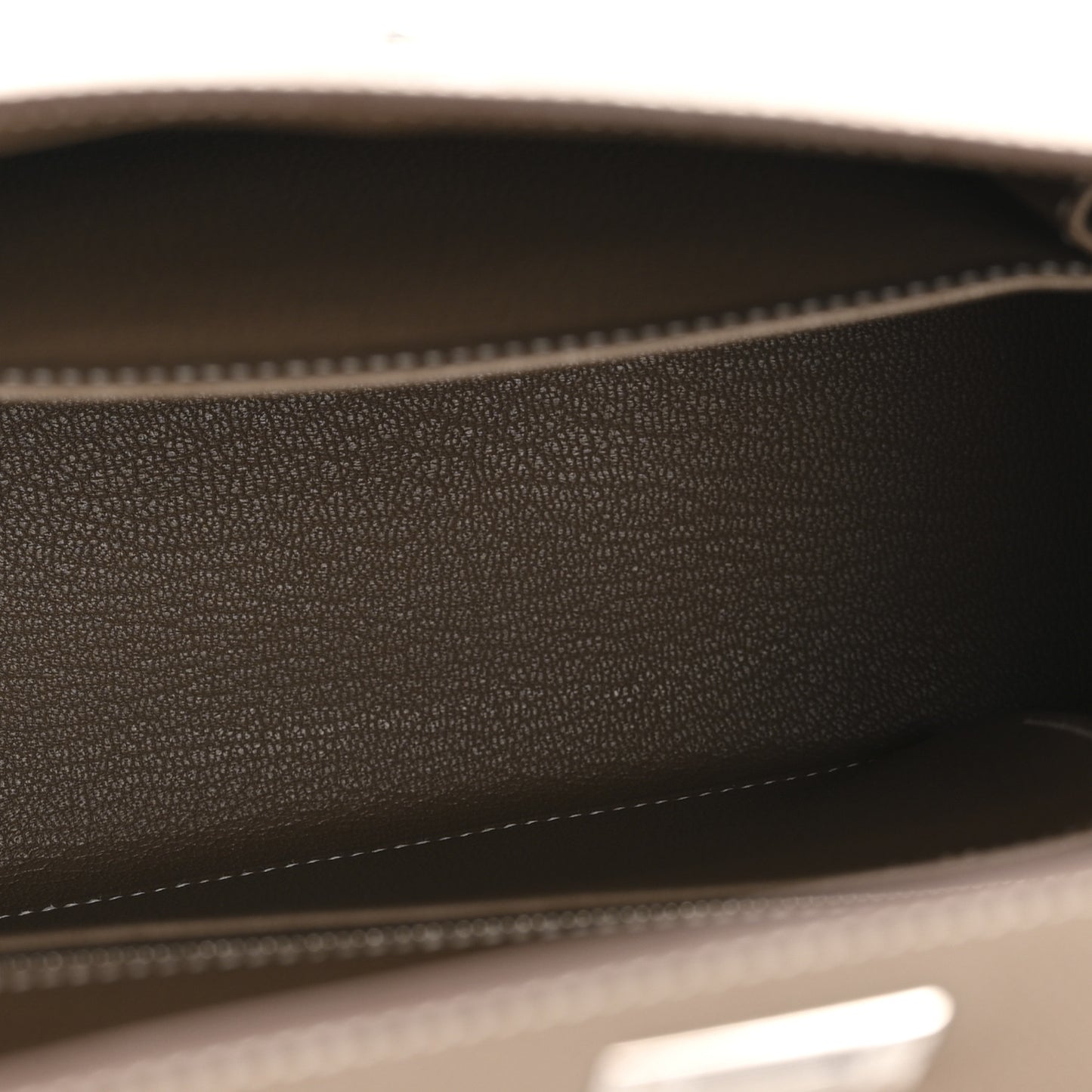 Epsom Kelly Sellier 25 Etoupe