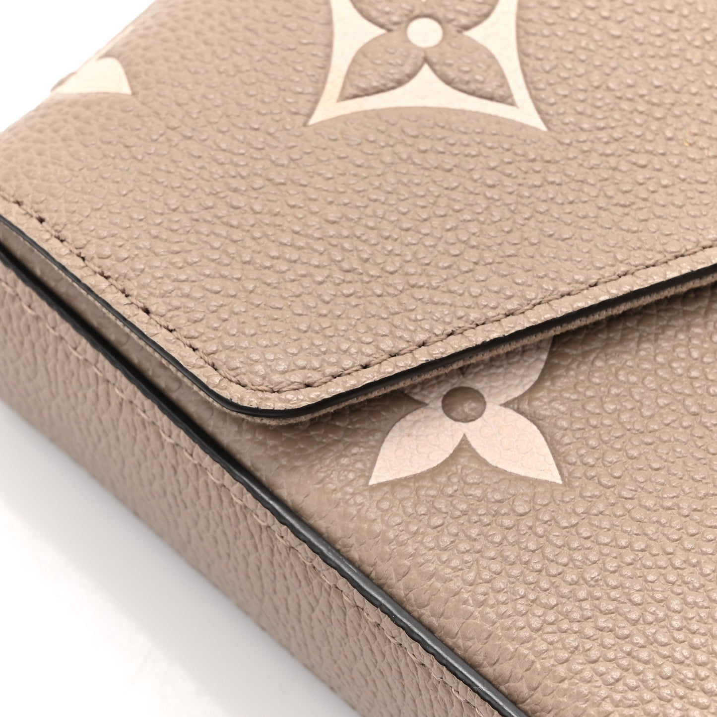 Empreinte Monogram Giant Felicie Pochette Tourterelle Creme