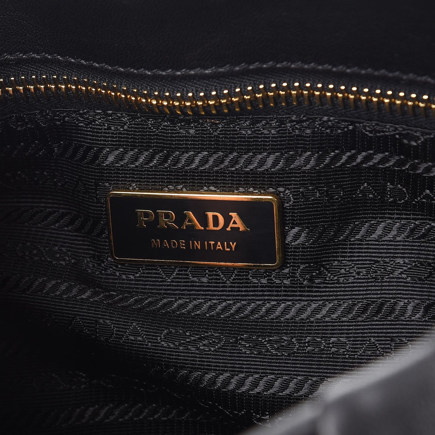 Nappa Dressy Gaufre Flap Bag Nero Black