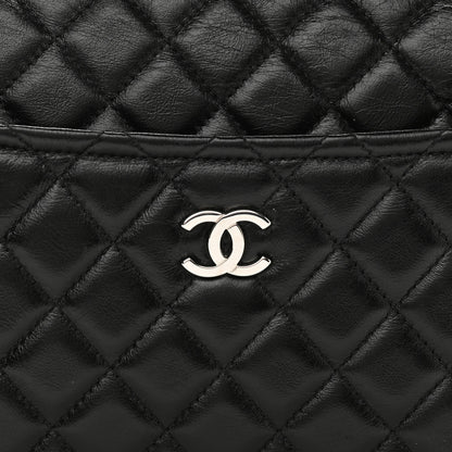 Chanel Aged Calfskin Quilted Large Working Vibe Camera Case Black 7 of 10