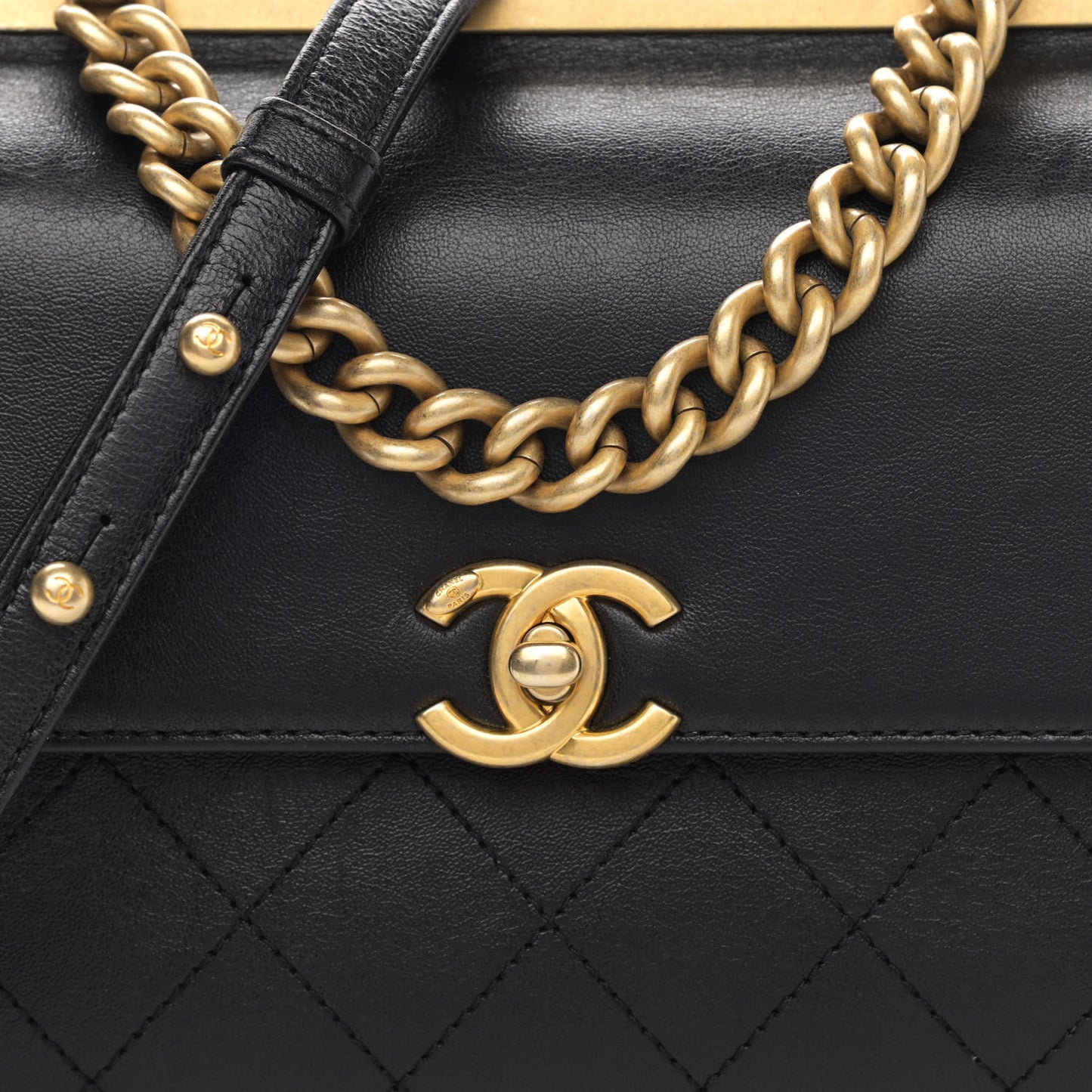 Lambskin Stitched Coco Luxe Small Flap Black