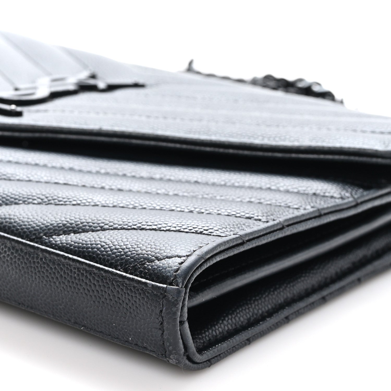 Saint Laurent Grain De Poudre Matelasse Chevron Monogram Monochrome Chain Wallet Black 9 of 9