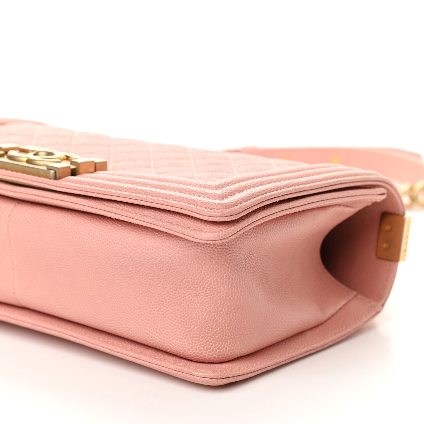 Caviar Quilted Medium Boy Flap Pink