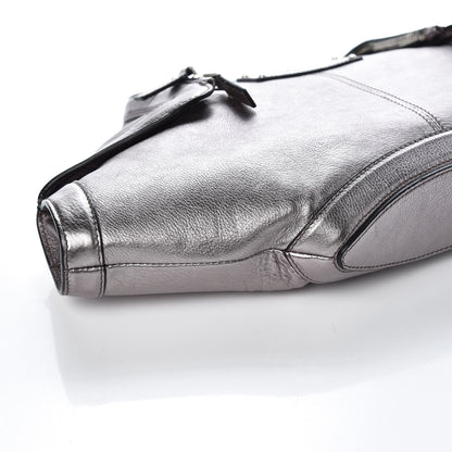 Alexander McQueen Metallic Lambskin De Manta Clutch Gun 10 of 10