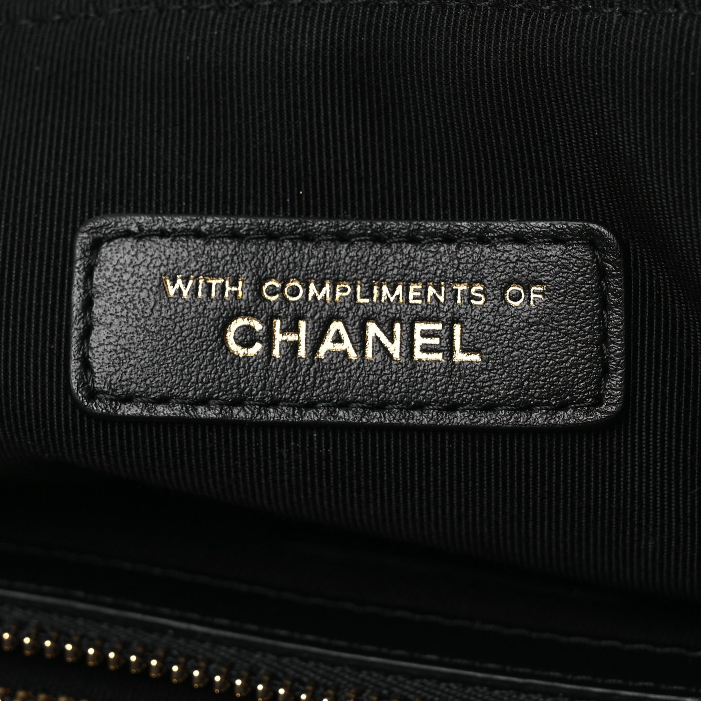 Satin Quilted Chain Around Medium Cosmetic Case Black
