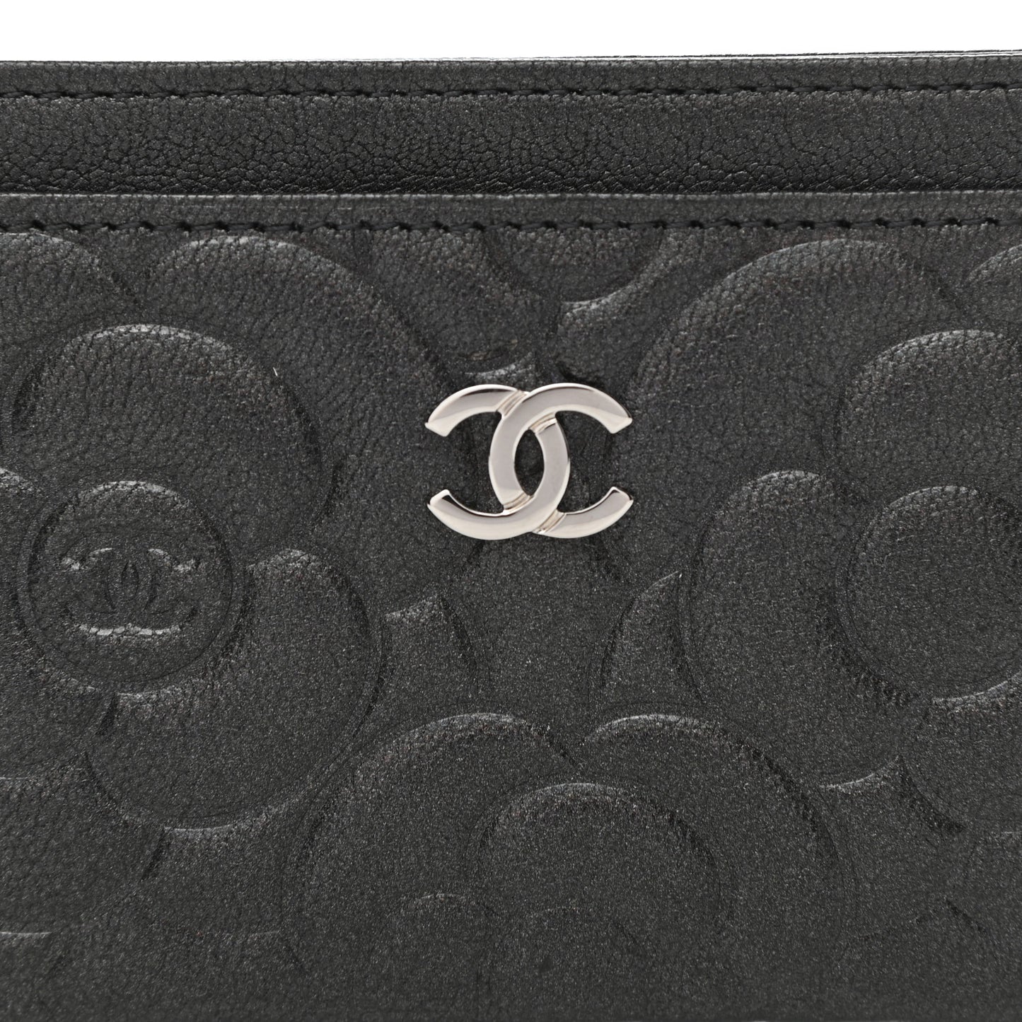 Goatskin Camellia Embossed Card Holder Black