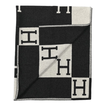 Hermes Wool Cashmere Avalon Signature Blanket Ecru Gris Fonce 2 of 3