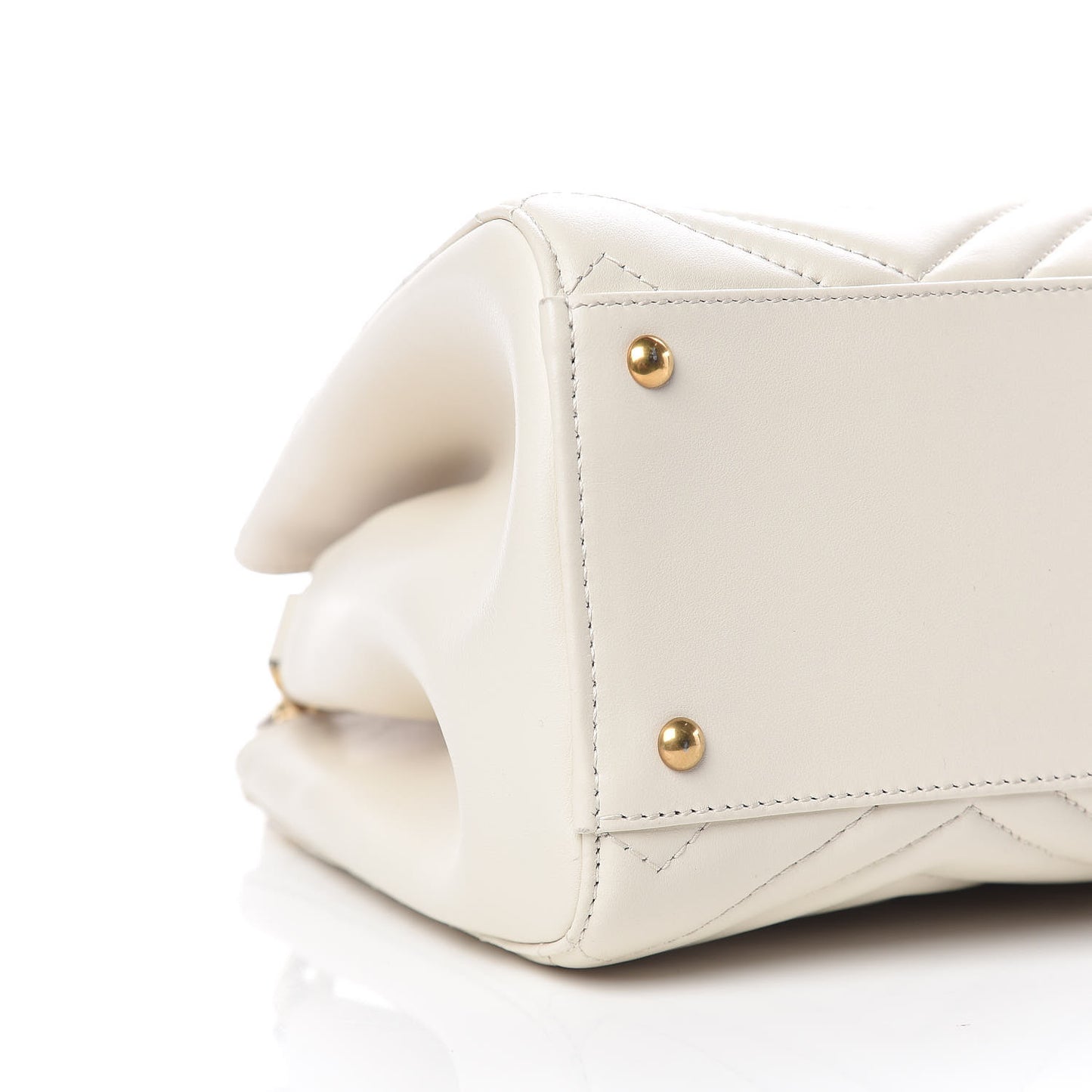 Calfskin Matelasse Small GG Marmont Tote White