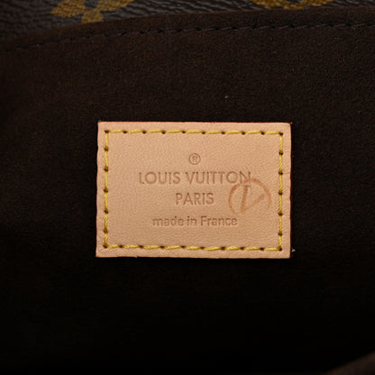 Louis Vuitton Monogram Pochette Metis 6 of 10