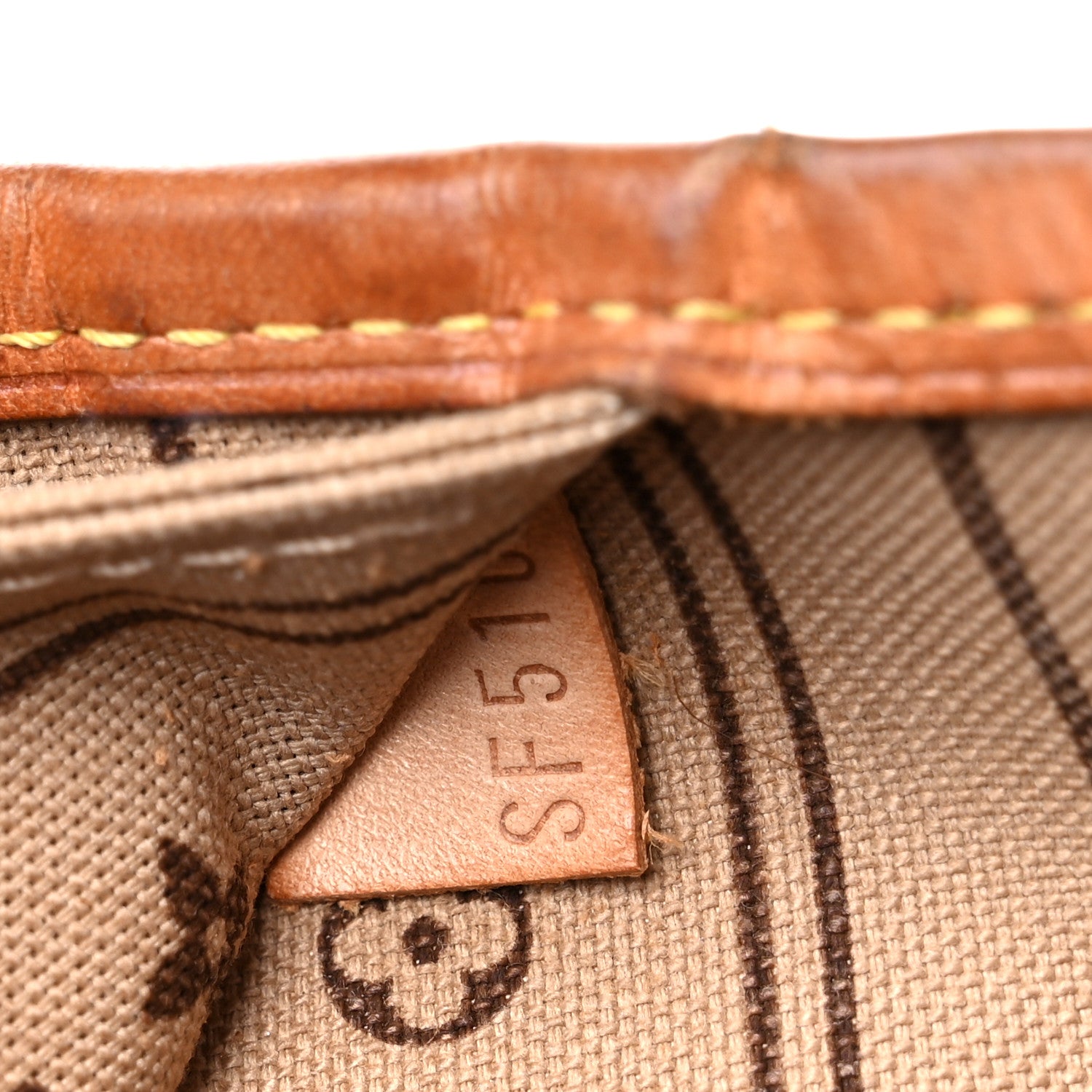 Louis Vuitton Monogram Neverfull MM 7 of 18