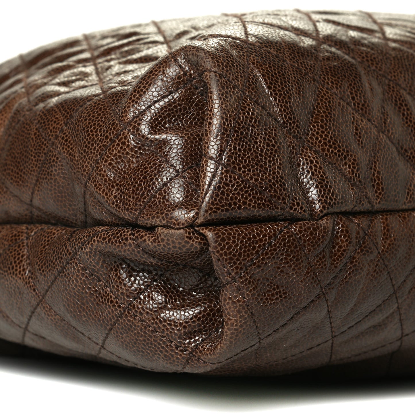 Distressed Glazed Caviar Quilted Large Elastic Tote Brown