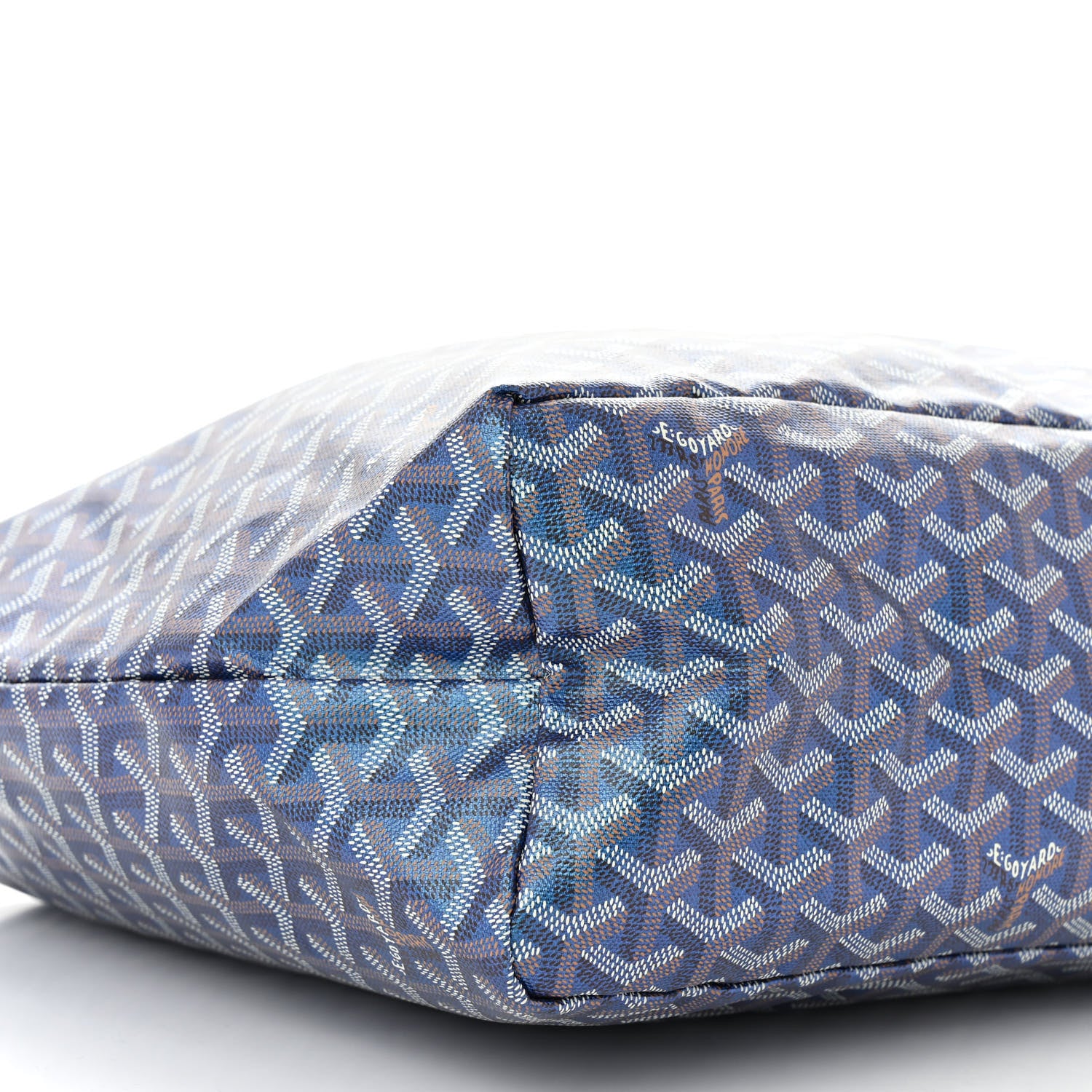 Goyard Iridescent Goyardine Saint Louis PM  Pearly Blue 10 of 11