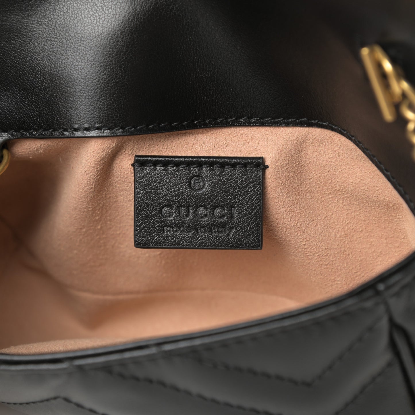 Calfskin Matelasse Super Mini GG Marmont Shoulder Bag Black