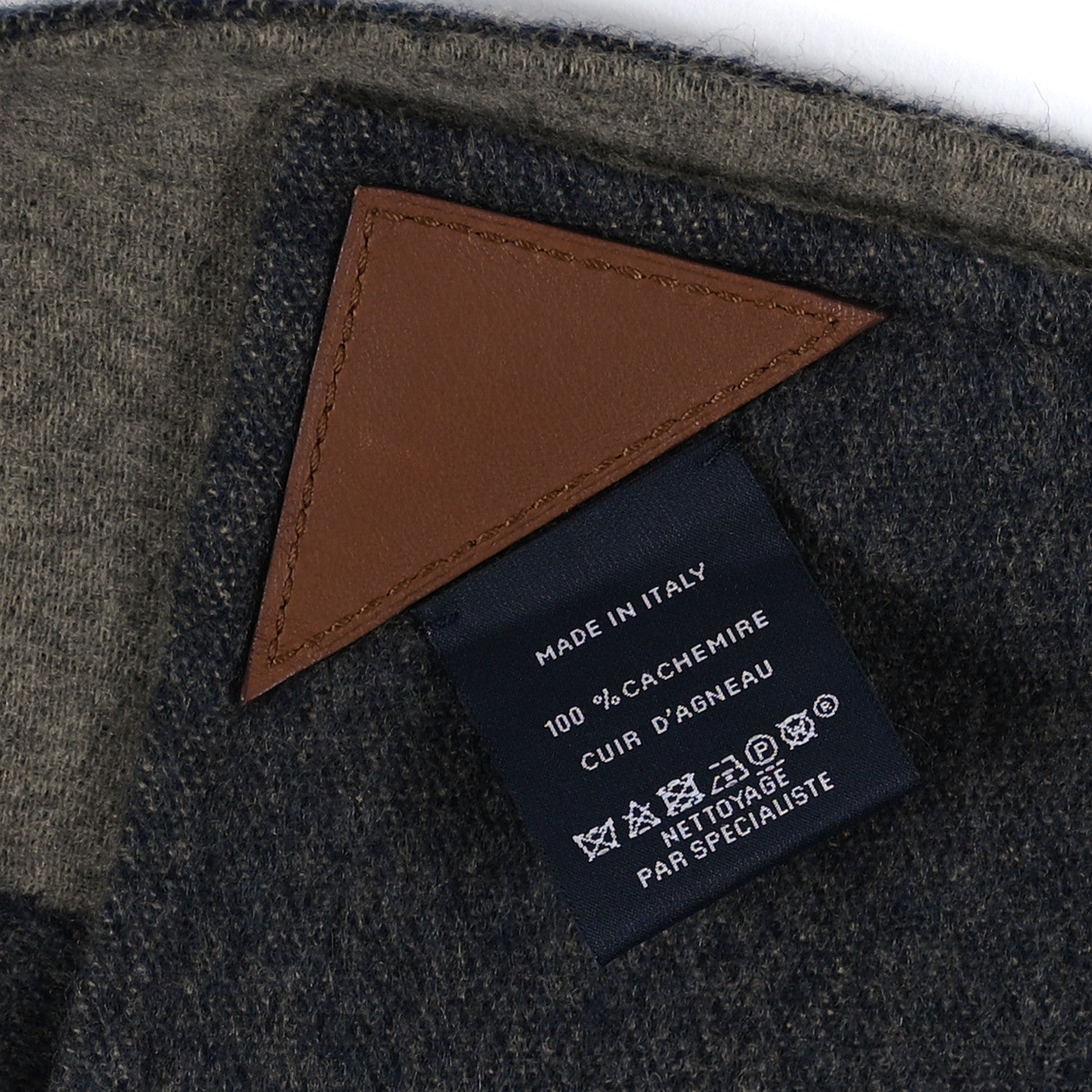 Hermes Cashmere Voltige Double Face Poncho Kaki Marine 3 of 4