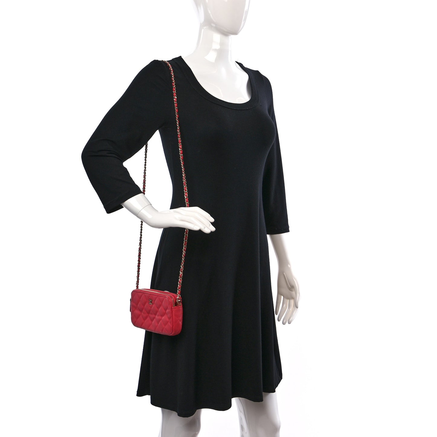 Caviar Quilted Small Clutch With Chain Pink