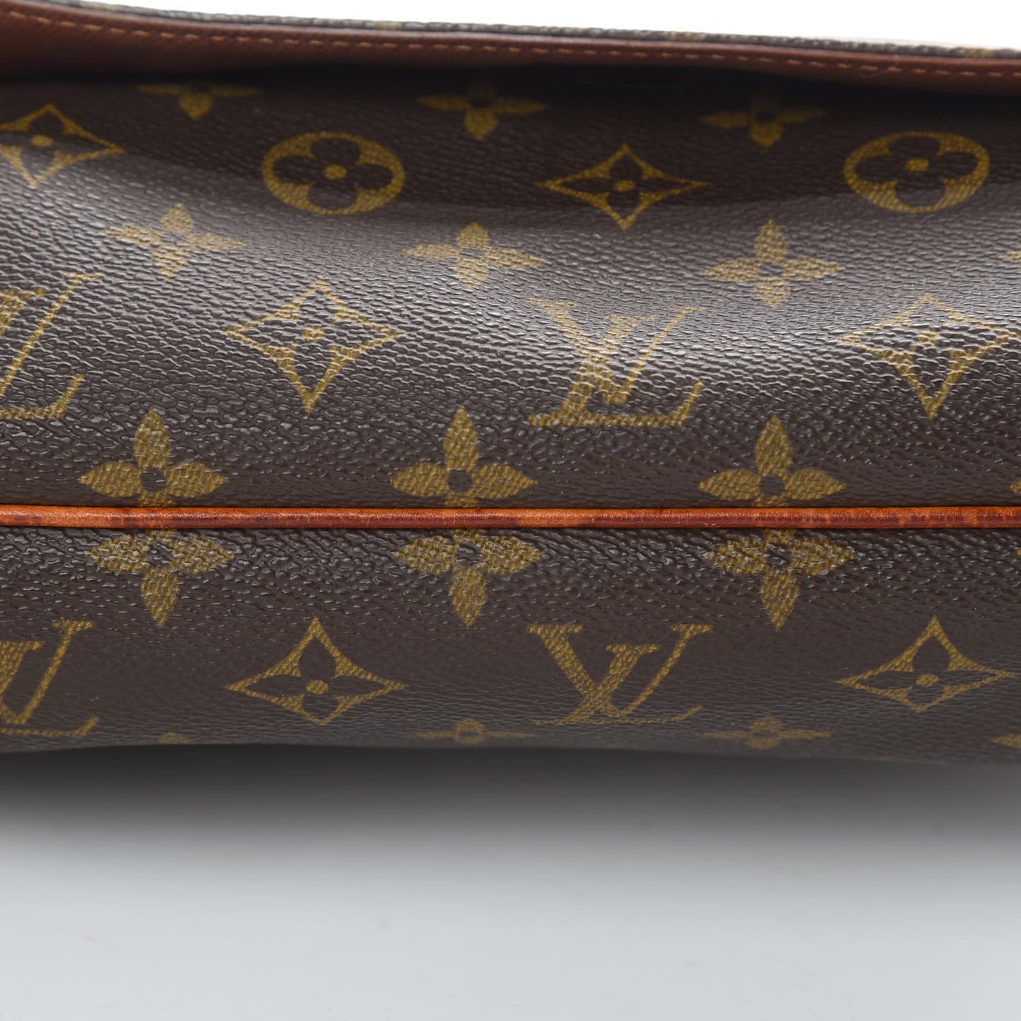 Monogram Musette GM
