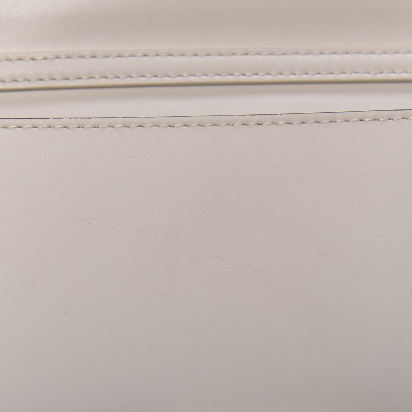Vitello Liberty F is Fendi Whipstitch Bow Wallet On Chain Camelia Multicolor