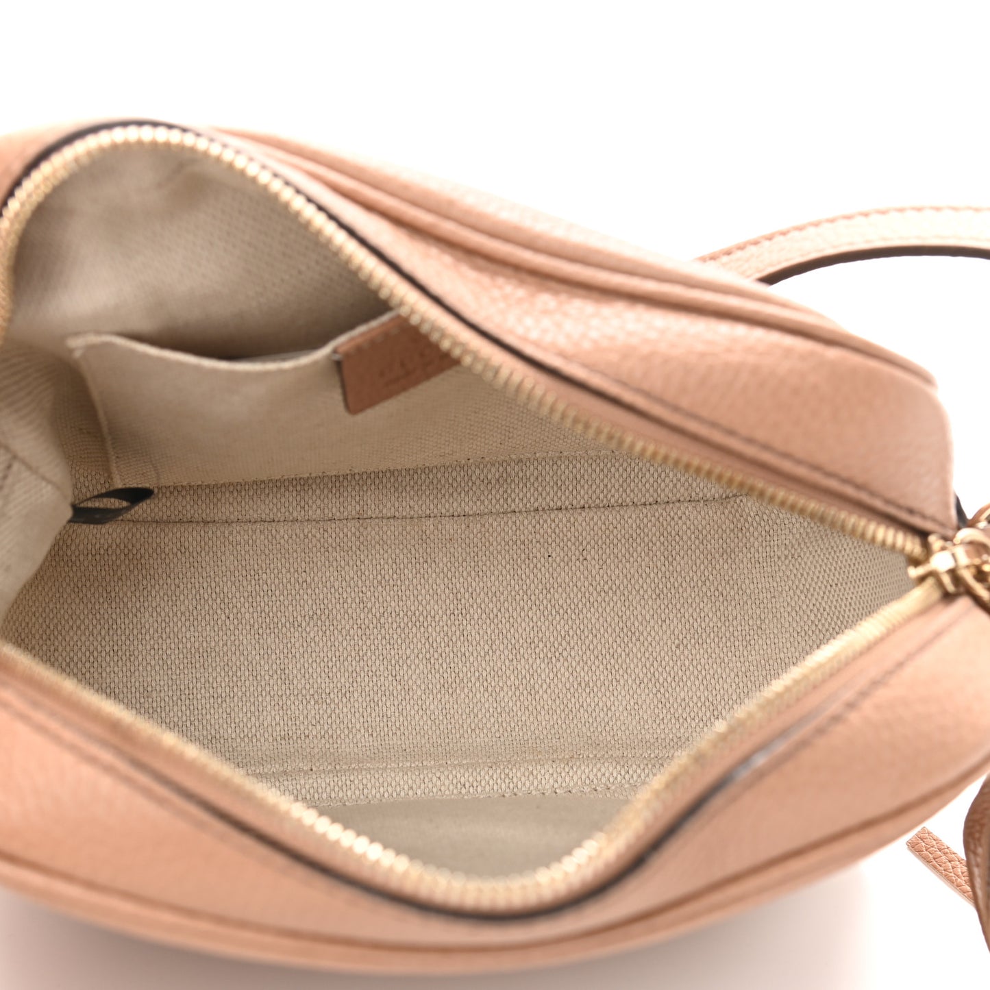 Pebbled Calfskin Small Soho Disco Bag Camelia