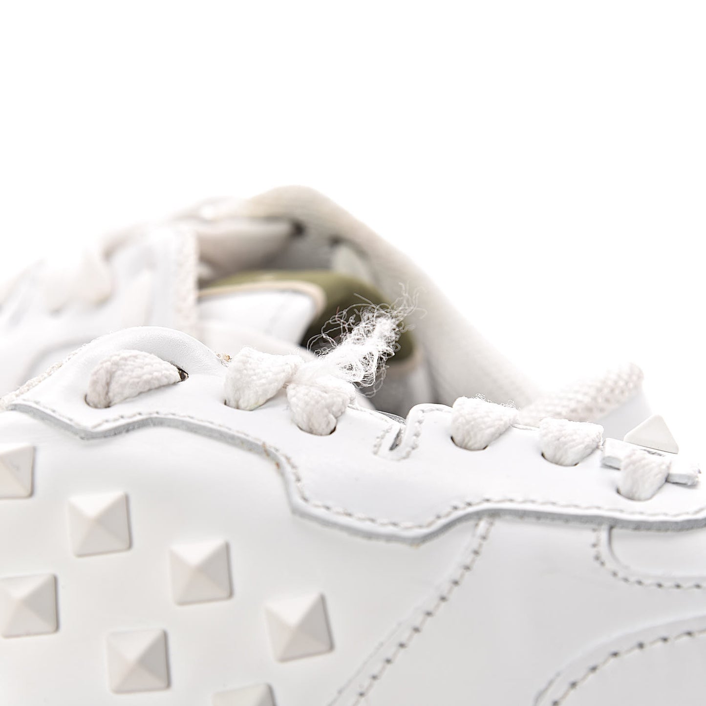 Calfskin Rock Be Low Top Sneakers 36 White