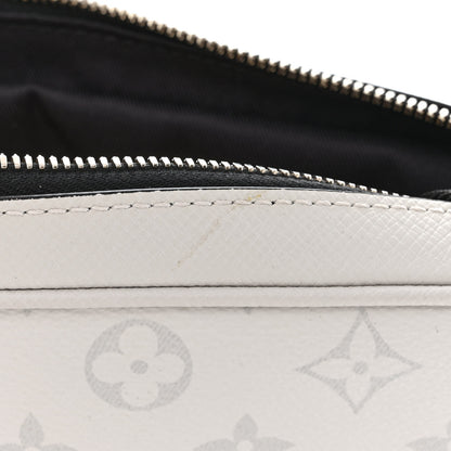 Louis Vuitton Taigarama Outdoor Messenger Antartica 12 of 14