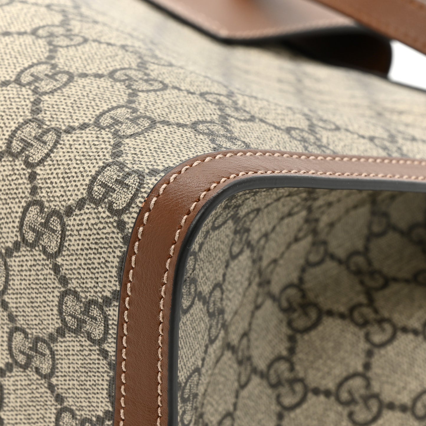 GG Supreme Monogram Medium Padlock Tote Beige Cuir