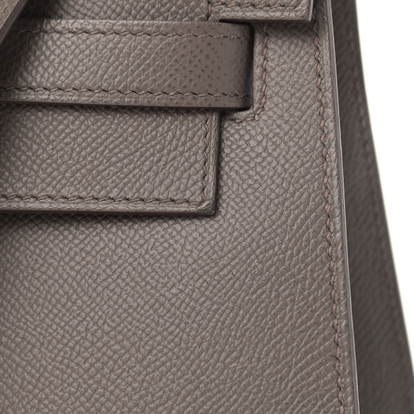 Epsom Kelly Sellier 32 Etain
