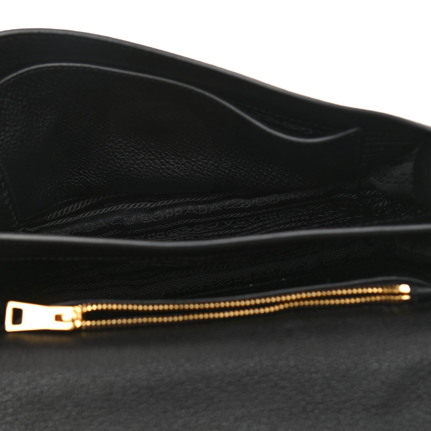 Vitello Daino Flap Crossbody Black