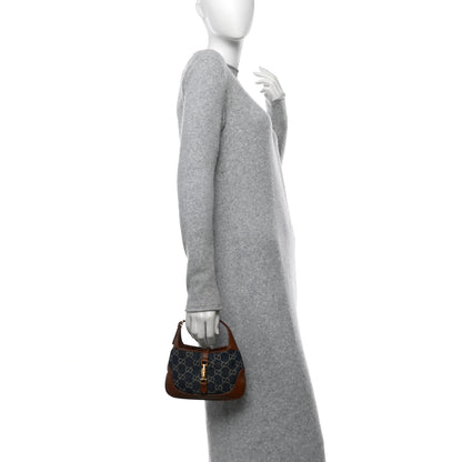 Chanel Caviar Quilted Small Boy Flap Black 3 of 12