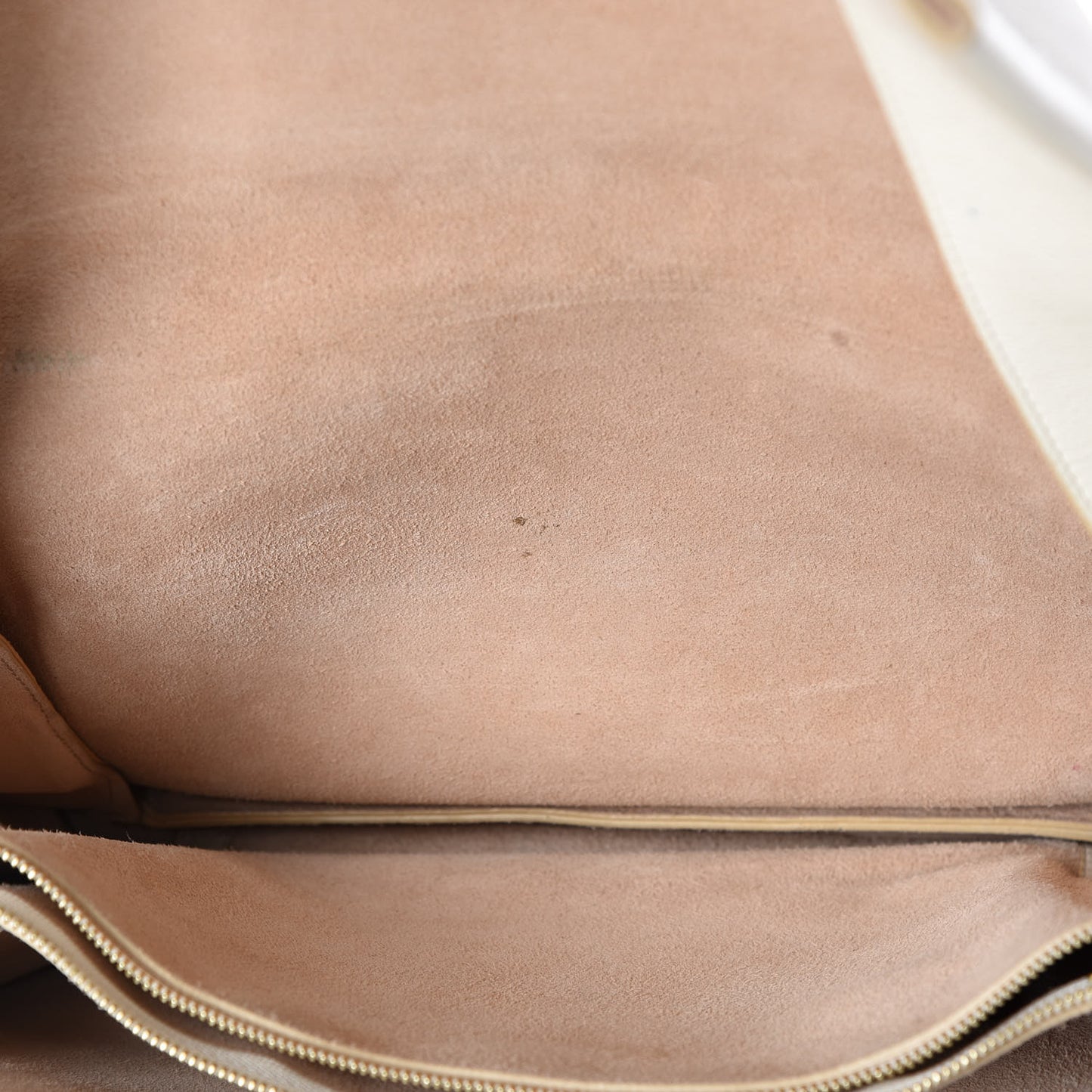 Calfskin Blade Flap White