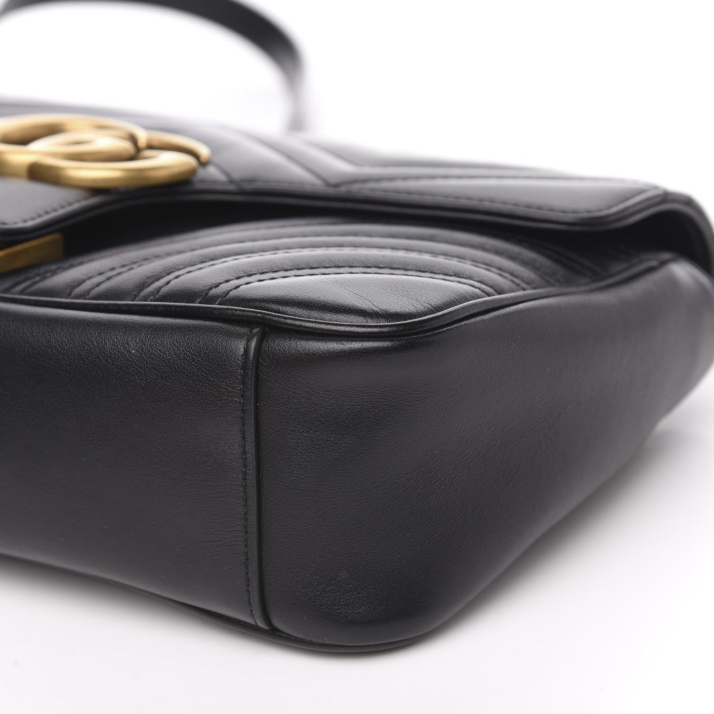 Calfskin Matelasse Small GG Marmont Shoulder Bag Black