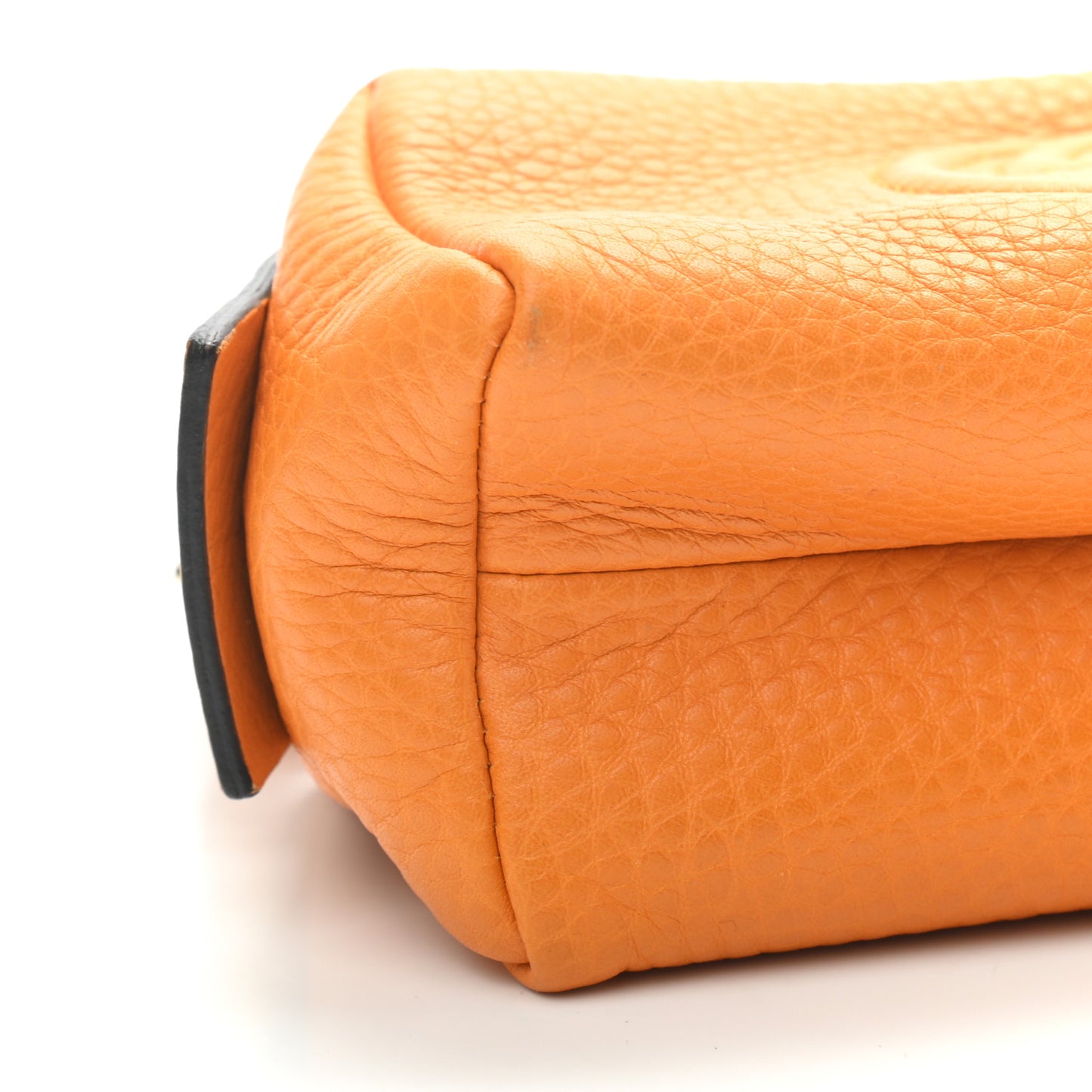Pebbled Calfskin Small Soho Cosmetic Case Curcuma