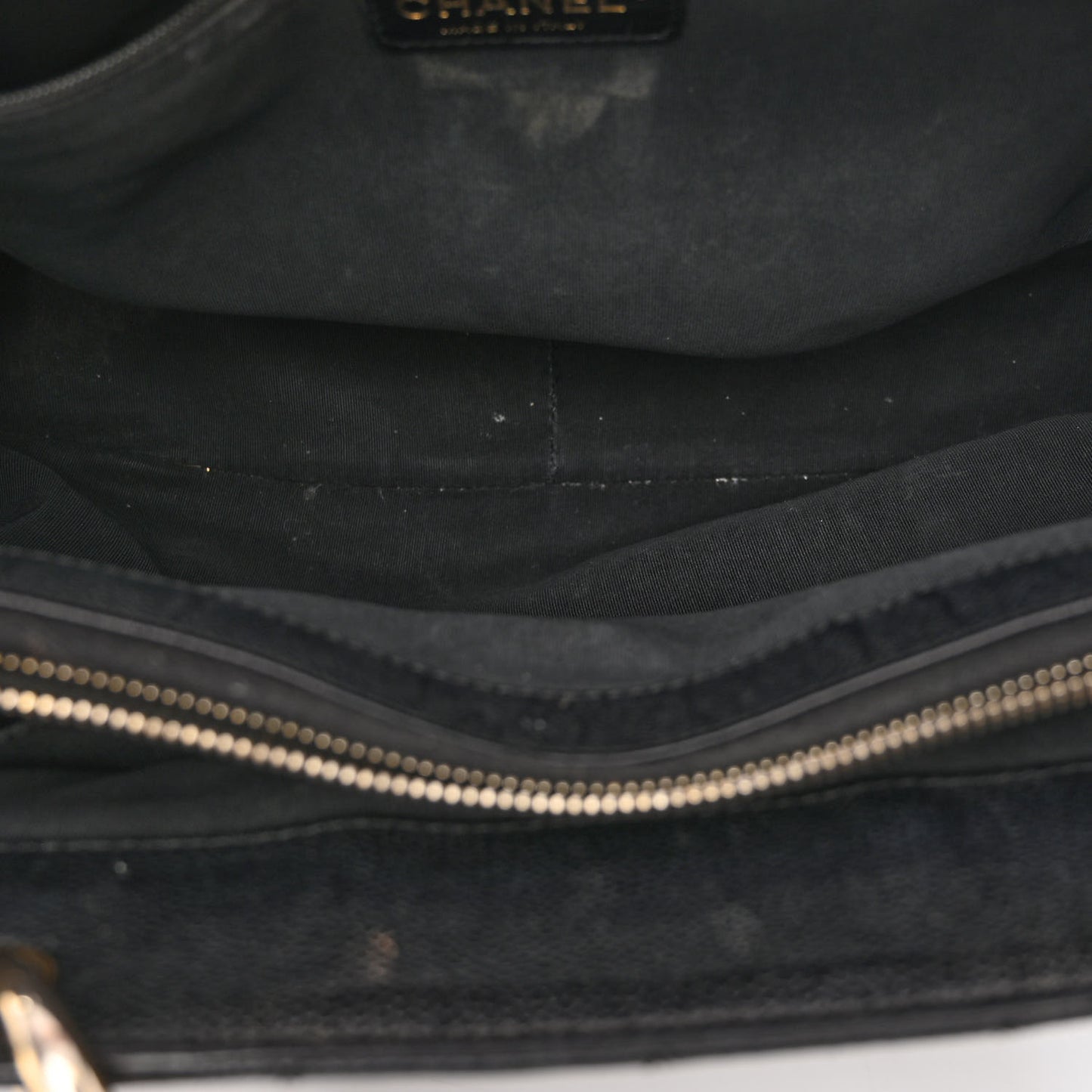 Caviar Quilted Grand Shopping Tote GST Black
