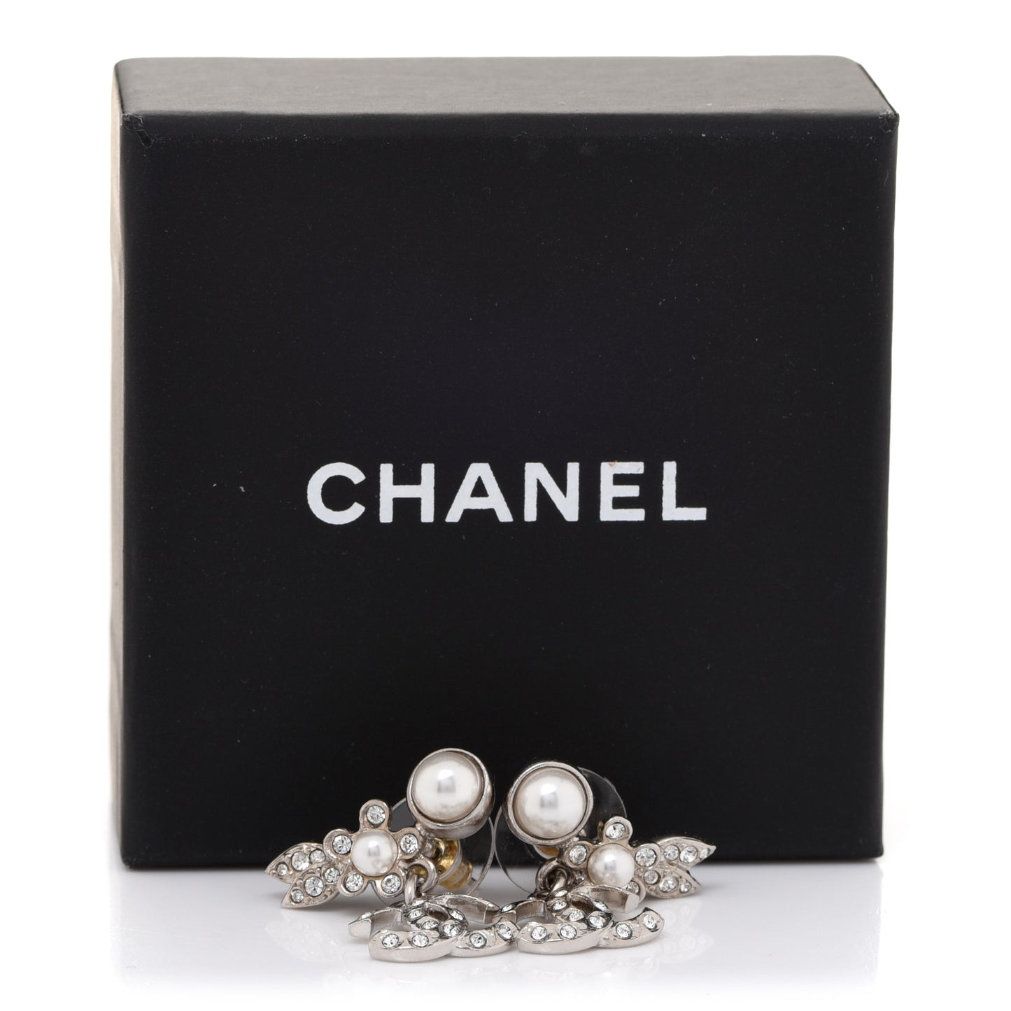 Crystal Pearl CC Leaf Earrings Silver