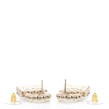 Chanel Pearl Quilted CC Flap Bag Earrings Gold 3 of 5