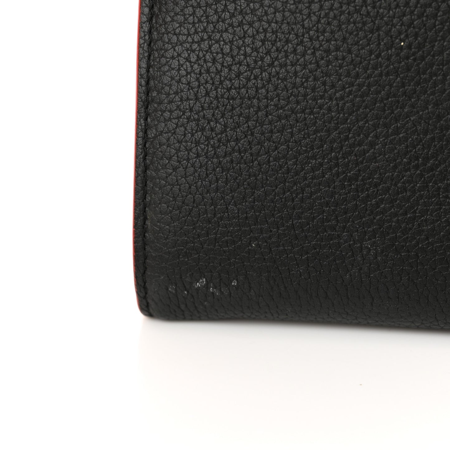 Calfskin Bettina Chain Wallet Haiiro Black