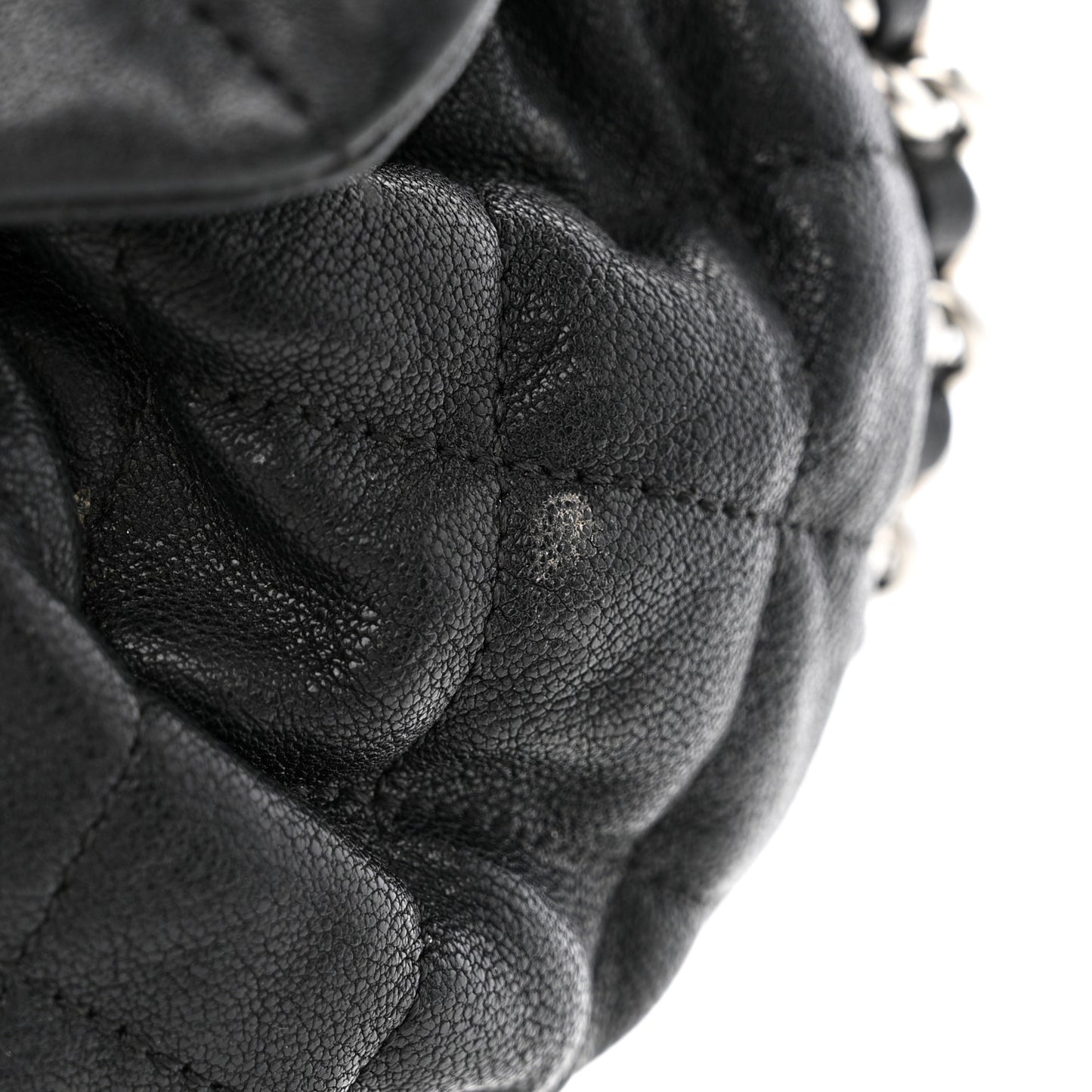 Washed Lambskin Quilted Medium Chain Around Messenger Black