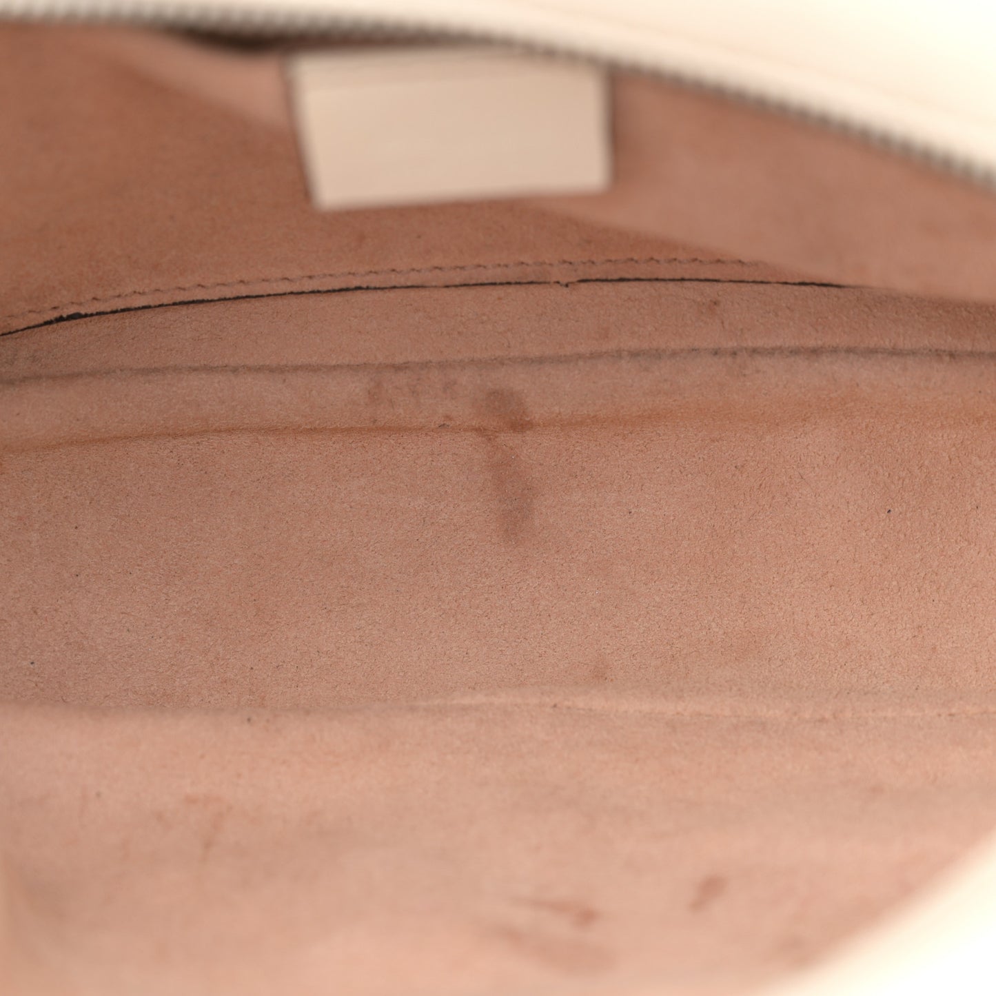 Calfskin Matelasse Small GG Marmont Chain Shoulder Bag White