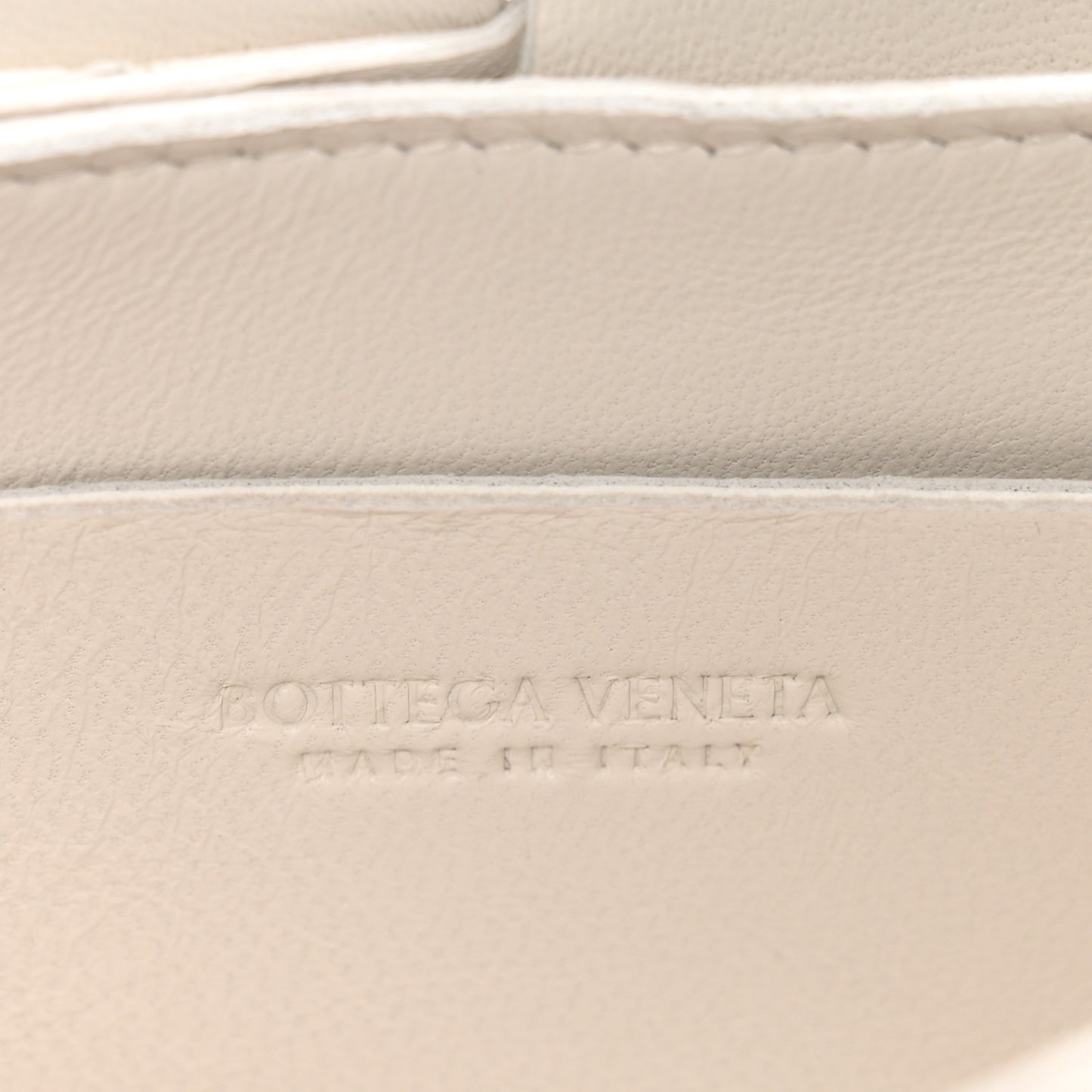 Nappa Maxi Intreccio The Belt Cassette Bag White